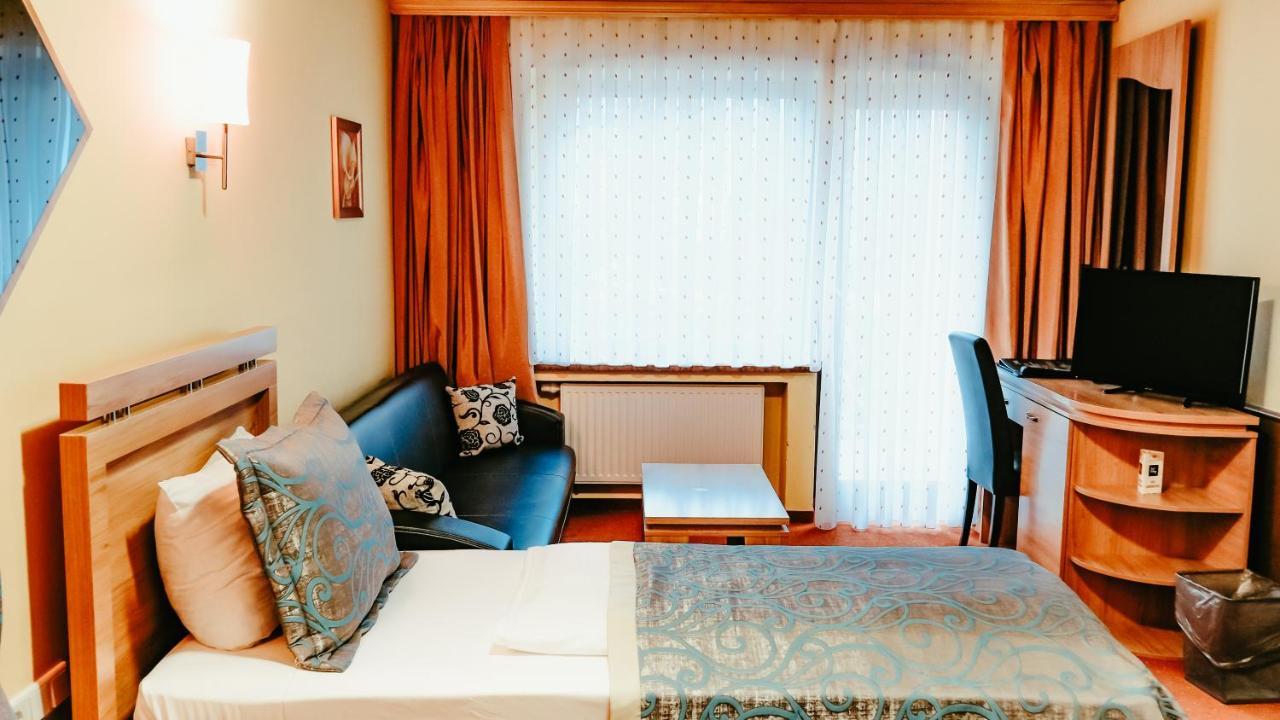 Atlas Grand Hotel Гармиш-Партенкирхен Екстериор снимка