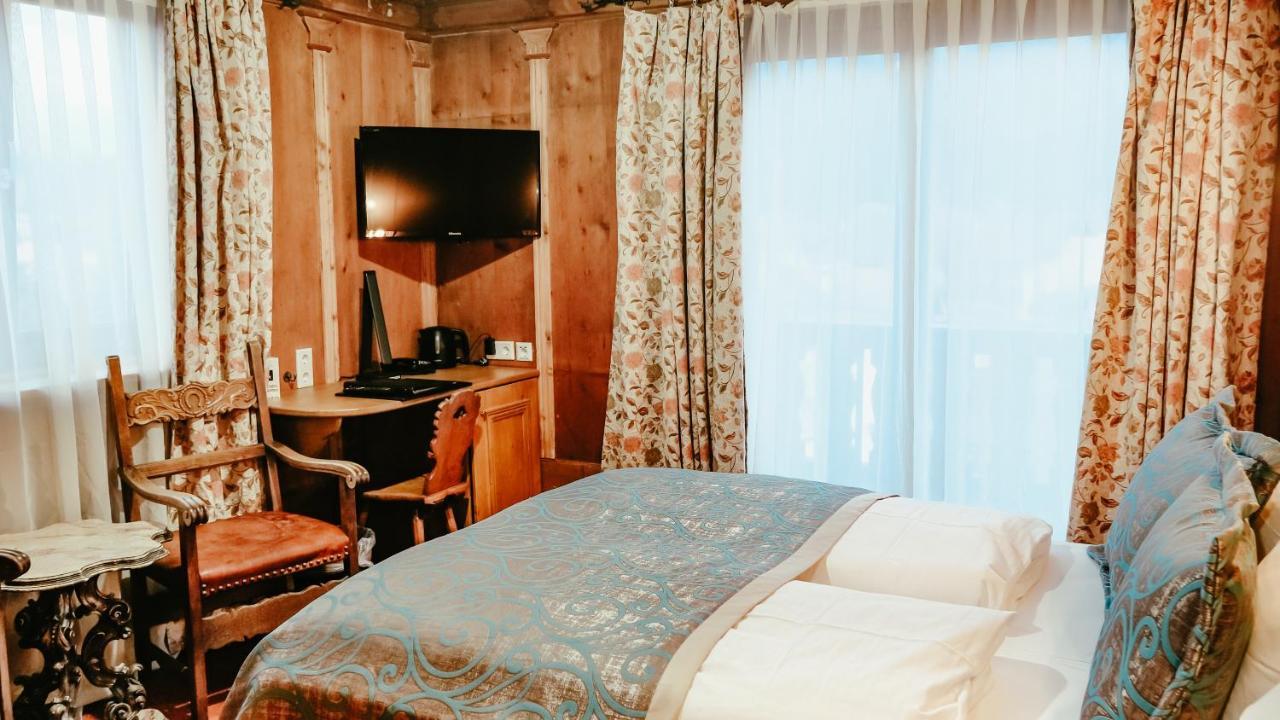 Atlas Grand Hotel Гармиш-Партенкирхен Екстериор снимка